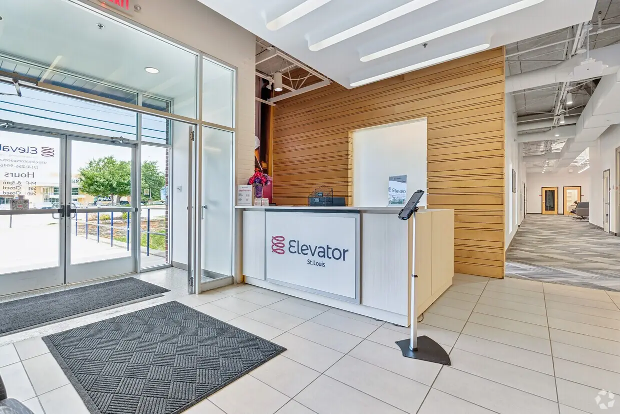 Front desk at Elevator St. Louis